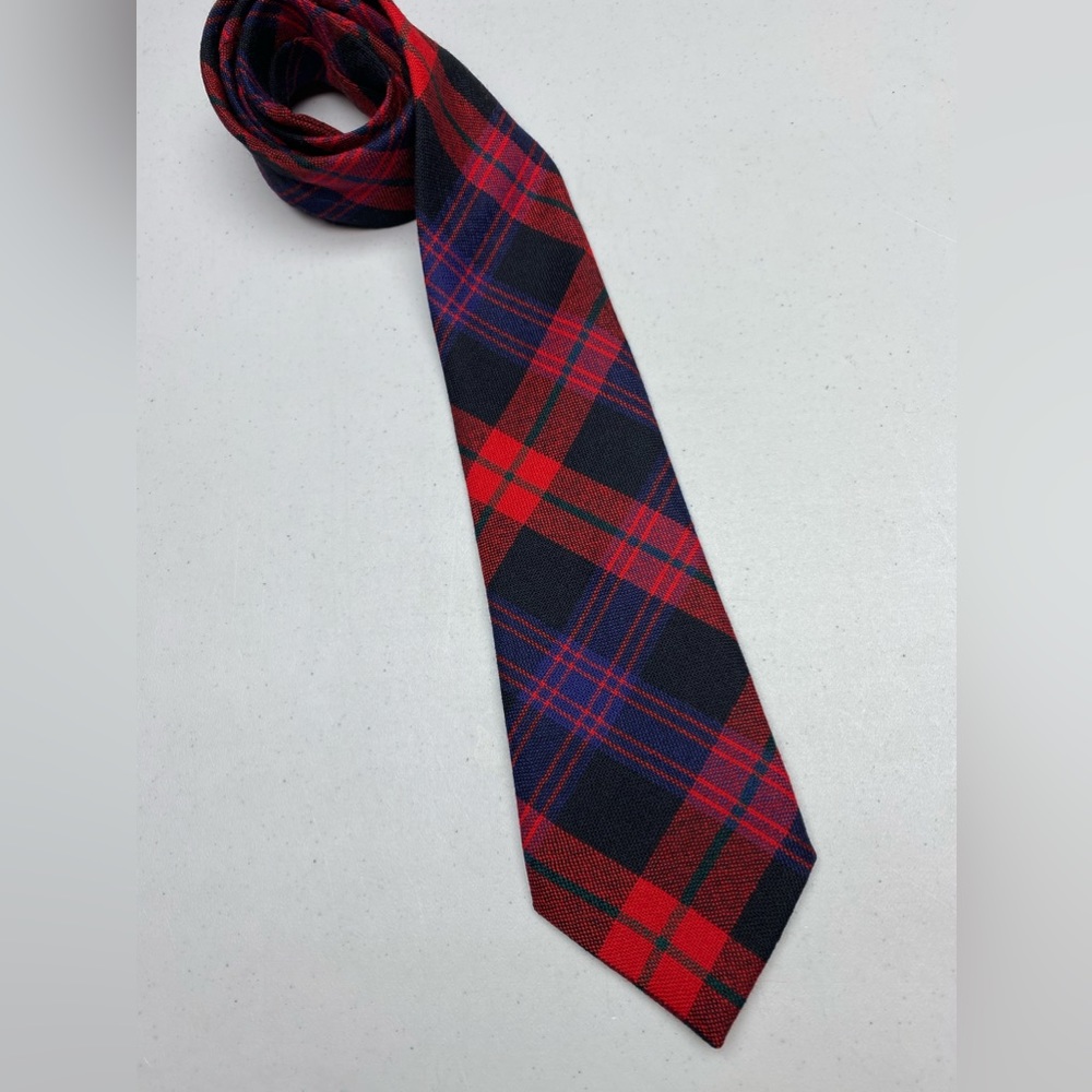 Ingles Buchan RED Tartan Tie *P1057